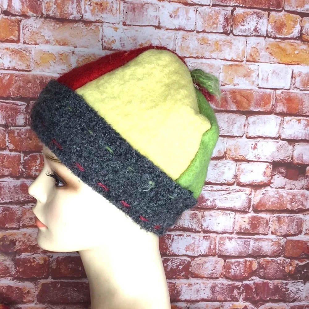 Gifsswein Color-block Nordic Wool Felt Floral Embellished Winter Hat